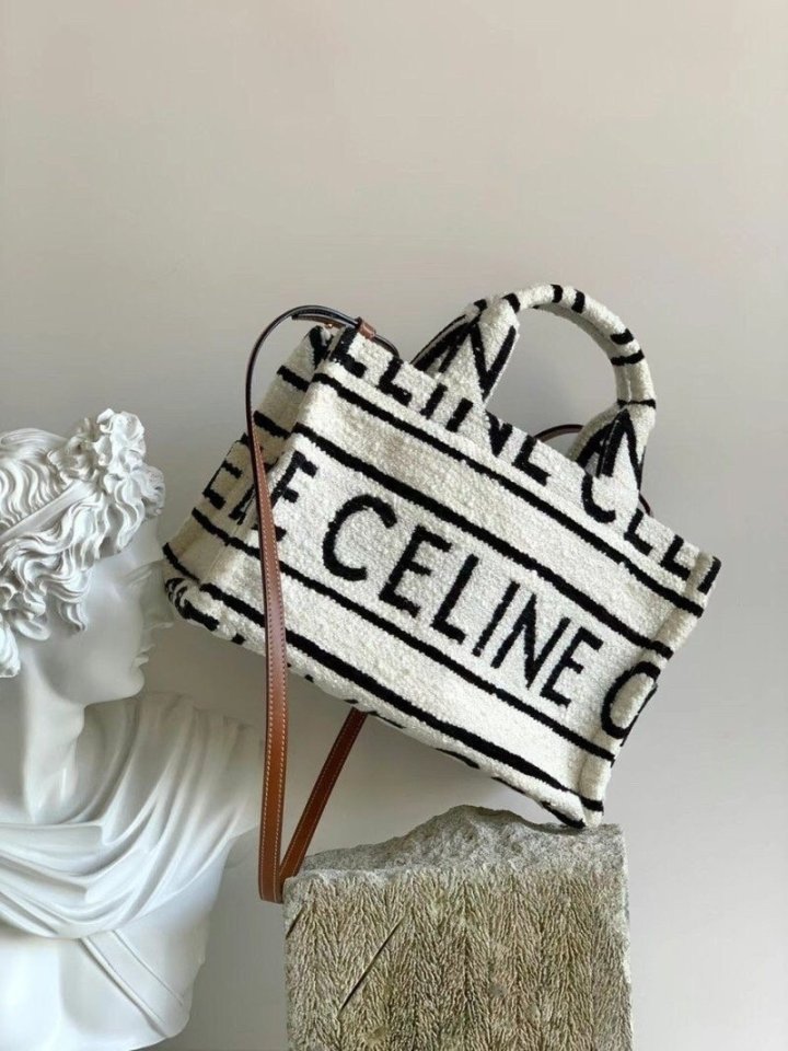 (국내발송) CL 셀린느  카바스타이스