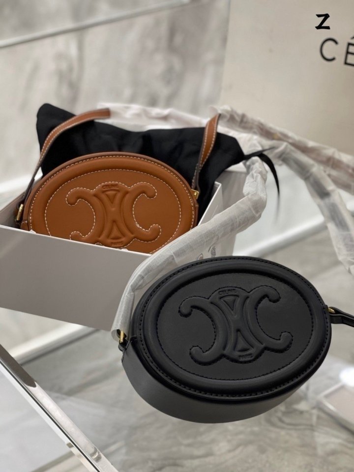 (국내발송) CL 셀린느 라운드 미니크로스