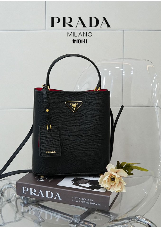 (국내발송) PD 프라다 파니에 사피아노 래더 버킷백 블랙