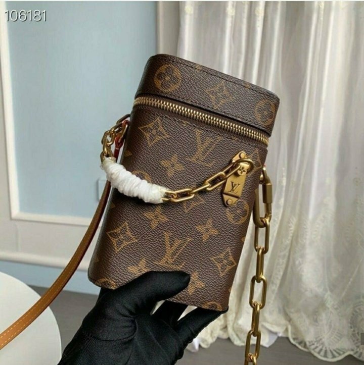 (국내발송) LV 루이비통 폰박스