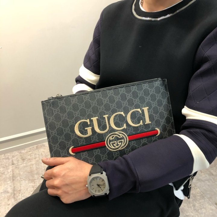 (국내발송) GC 구찌 GG 수프림 시그니처 맨즈 클러치 (블랙