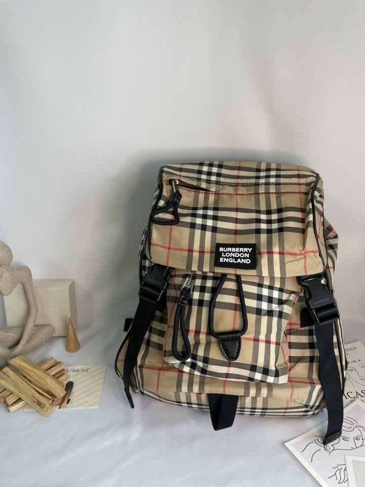(국내발송) BB 버버리 록키 빈티지 체크 백팩