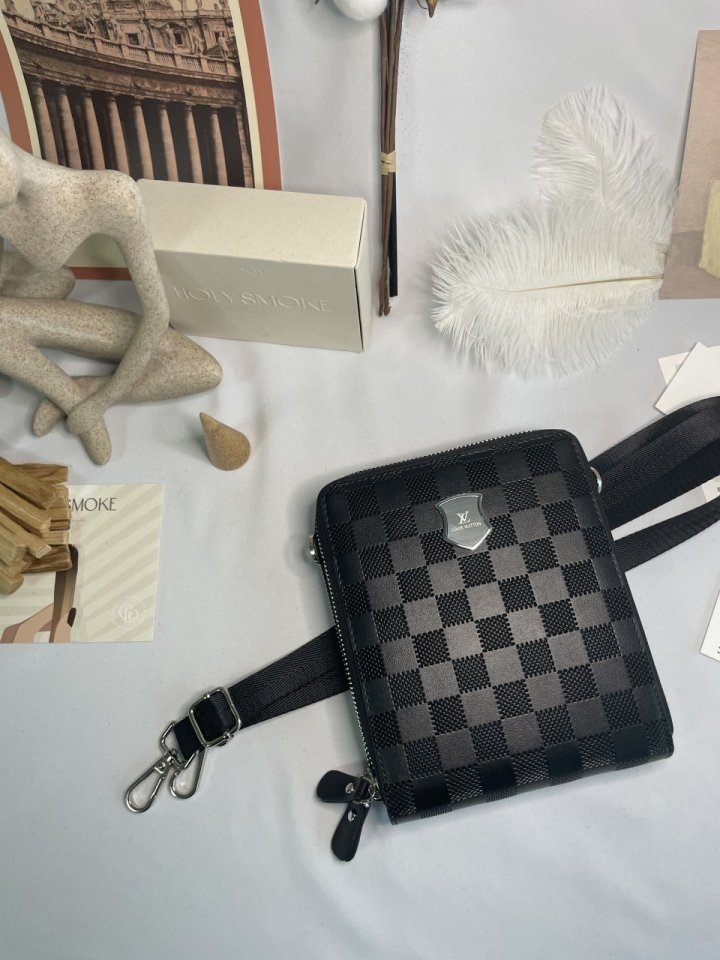 (국내발송) LV 루이비통 미니 크로스 백