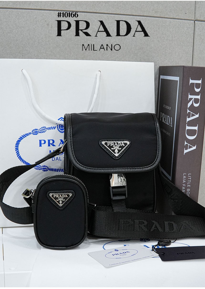 (국내발송) PD 프라다 [PRADA] 프라다 리나일론&사피아노 가죽 플랩백