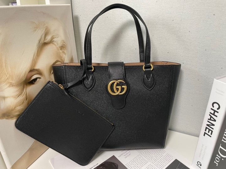 (국내발송) GC 구찌 블랙 레더 숄더백