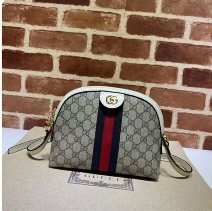 (국내발송) GC 구찌 오피 크로스