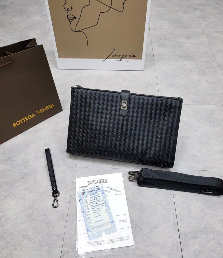 (국내발송) BT 보테가베네타 위빙 원포인트 크로스 클러치