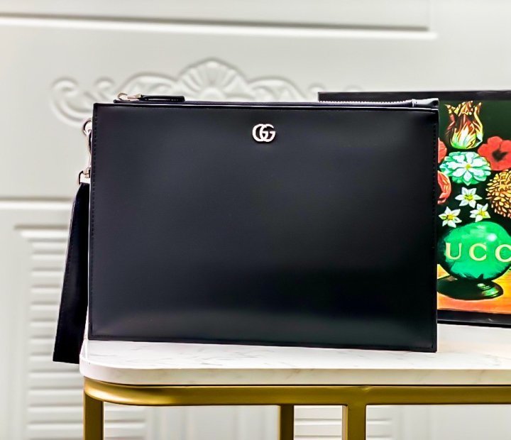 (국내발송) GC 구찌 GG  클러치