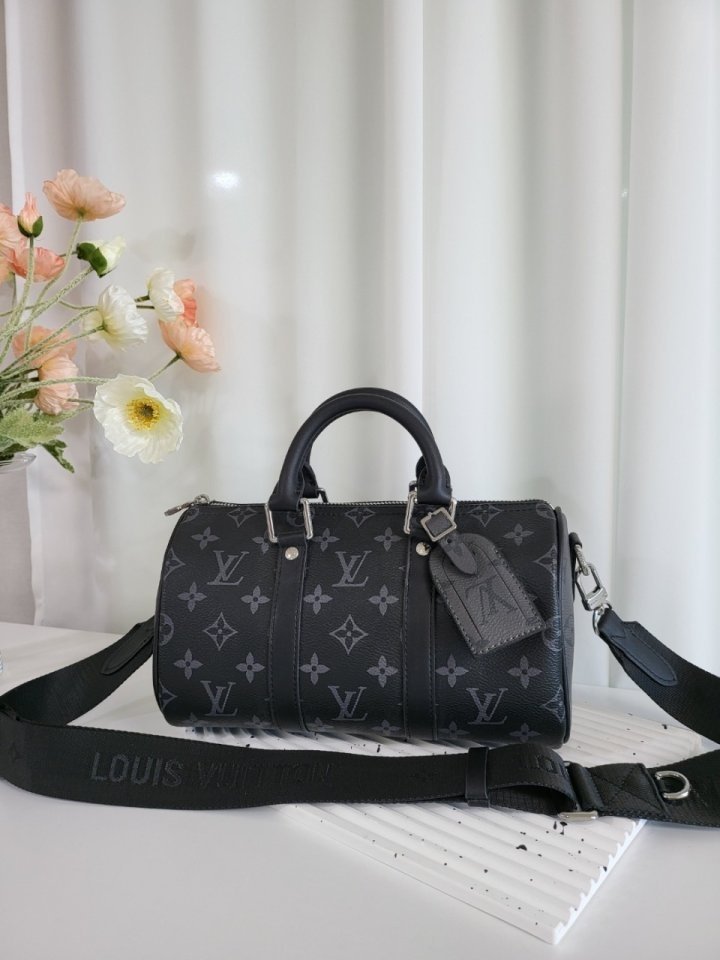 (국내발송) LV 루이비통 키폴 반둘리에 25