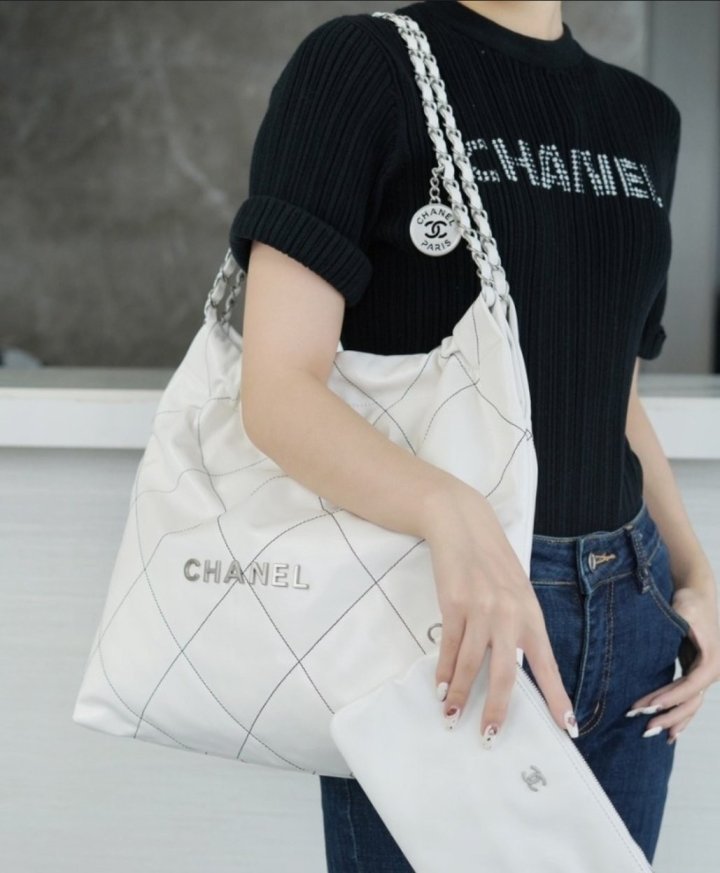 (국내발송) CN 샤넬 샤이니 카프스킨백