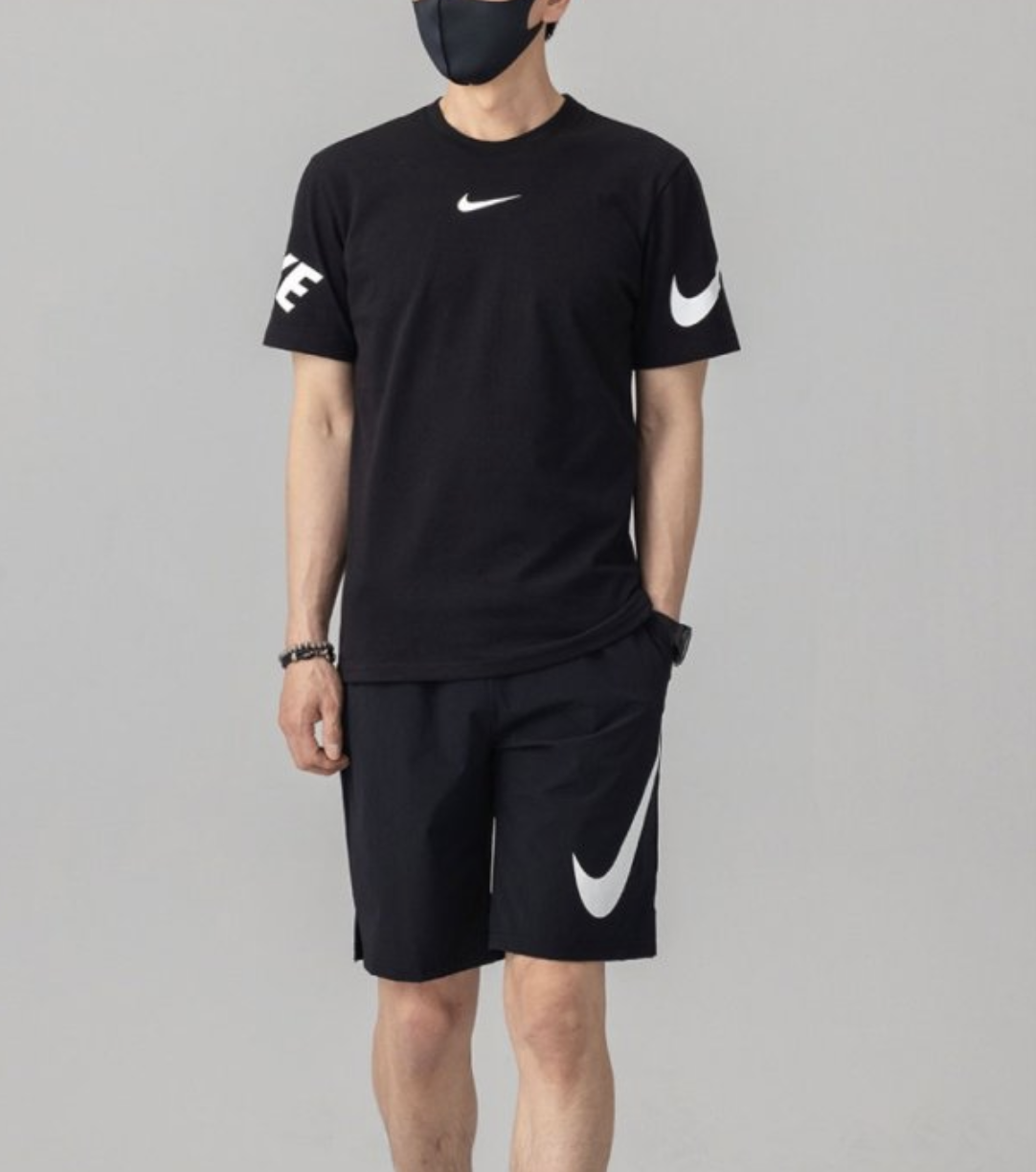 (국내발송) NK 나이키 로고 스우시 트레이닝 5부셋