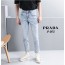 (국내발송) PD 프라다 테이터드 화살 패턴 워싱 데님 청바지 (연청)