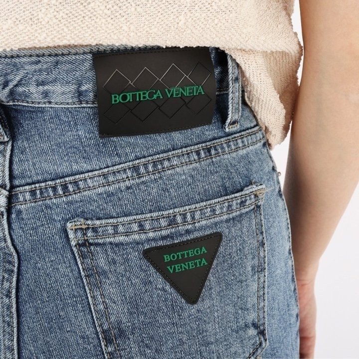 (국내) BT 보테가 22FW 삼각로고 스트레이트진