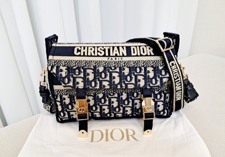 DO 디올 CAMP 스몰 백