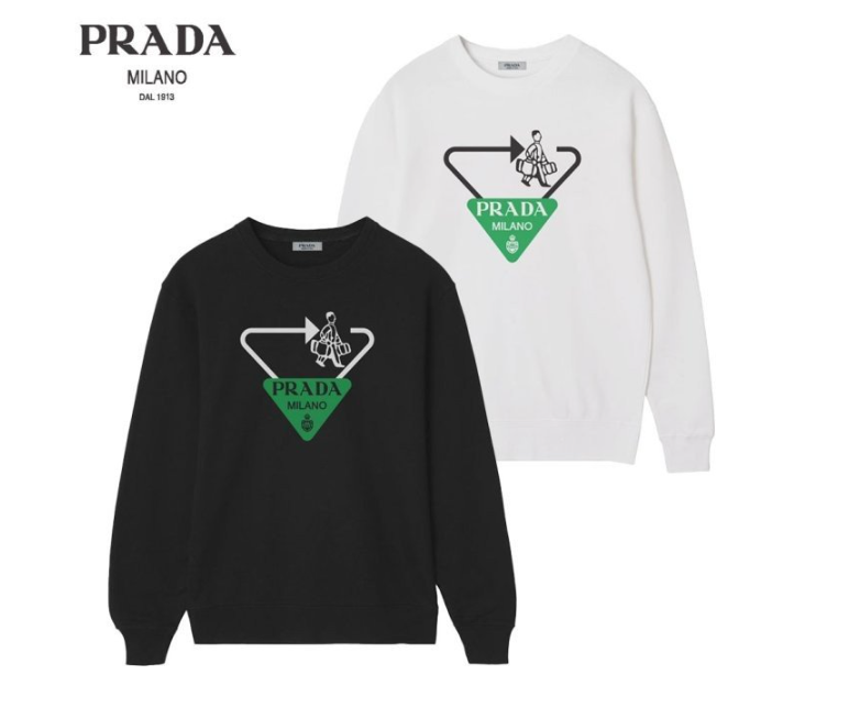 (국내) PD 프라다 그린 플레이트 로고 맨투맨