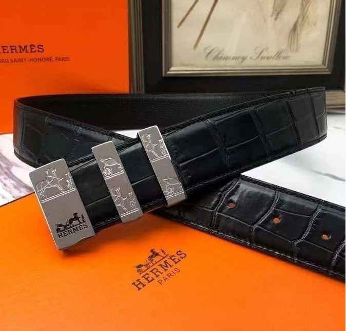 (국내) HM 에르메스 *신 삼각 방패*