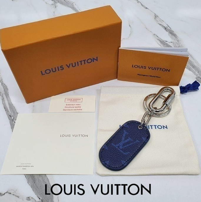 (국내) LV 루이비통 밀리터리 탭 참 & 키 홀더