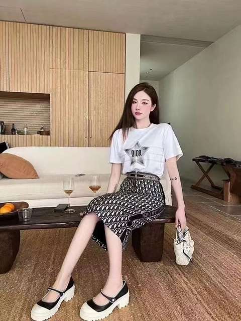 DO 디올 반팔롱지퍼스커트셋트