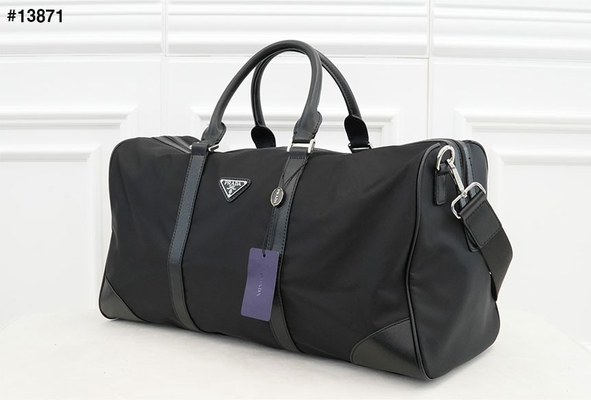 PD 프라다 리나일론 사피아노 더플백