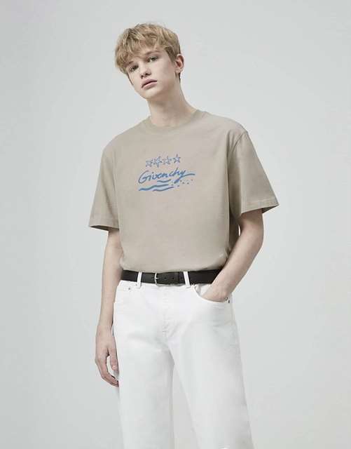 GV 지방시 불가사리 가슴로고