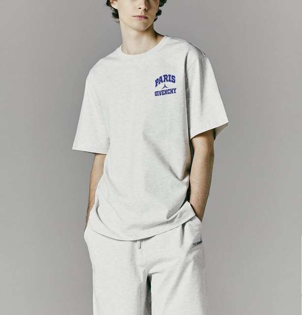 GV 지방시 파리스가슴 블루로고 티셔츠