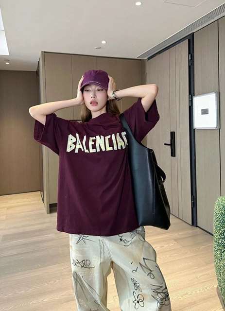 BC 발렌시아가 테이프 타입 반팔티