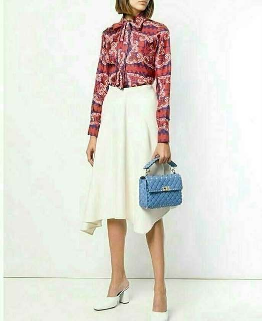 VT 발렌티노 블라우스