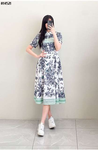 DO 디올 플라워 패턴 톤온톤 벨트 플레어 원피스