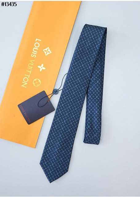 LV 루이비통 모노그램 클래식 넥타이