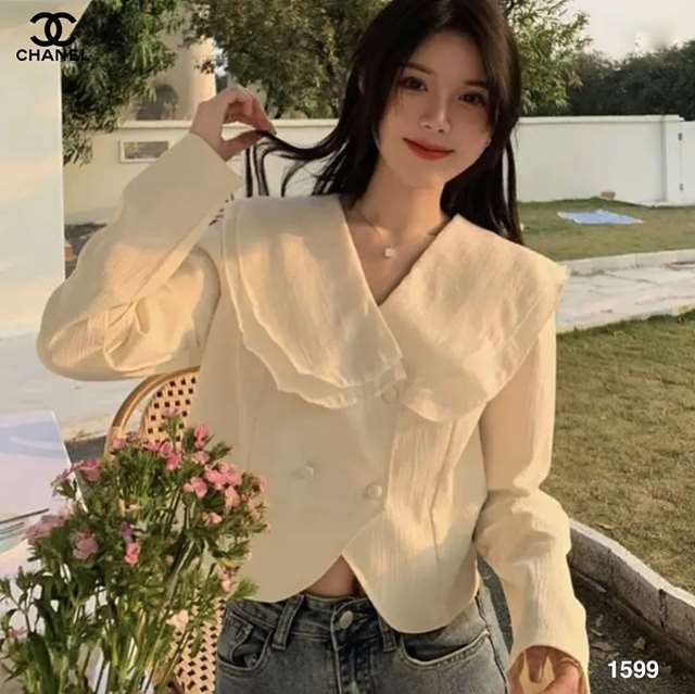 CN 샤넬 물결 카라 블라우스