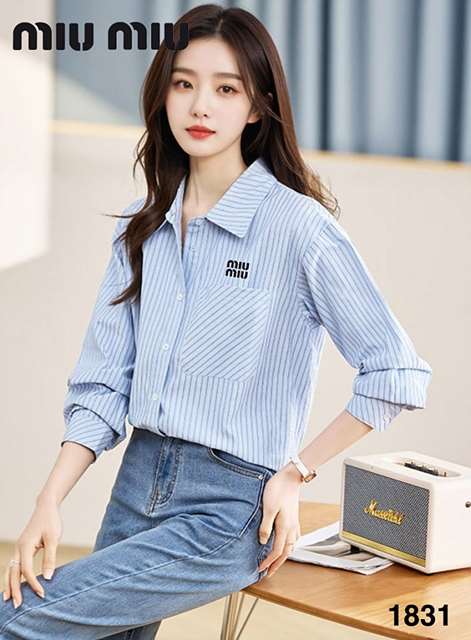 MU 미우미우 스트라이프 포켓 블라우스