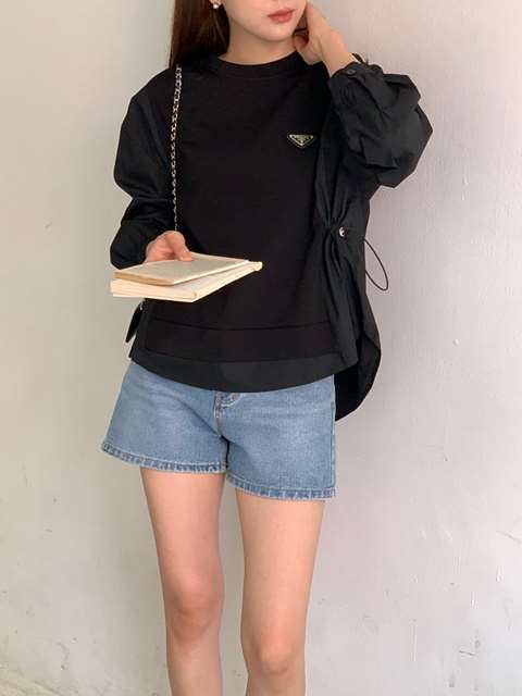 PD 프라다 티블라우스