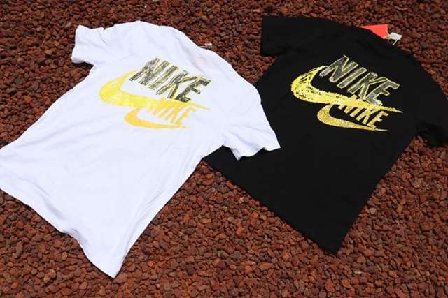 NK 나이키 아트그래픽 로고 반팔티