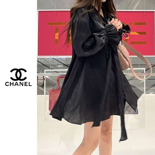 CN 샤넬 글로시 타이원피스