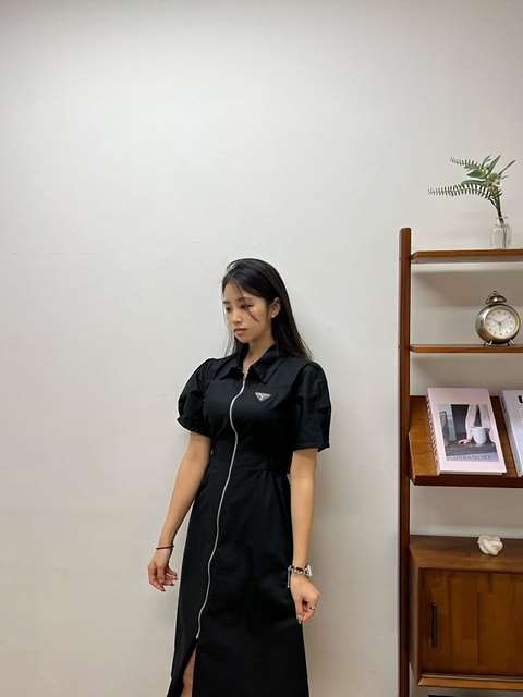 PD 프라다 카라 롱 원피스