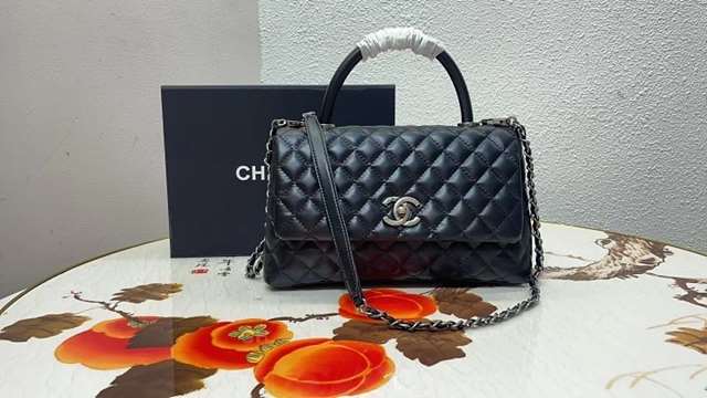 CN 샤넬 코코 탑핸들 램스킨