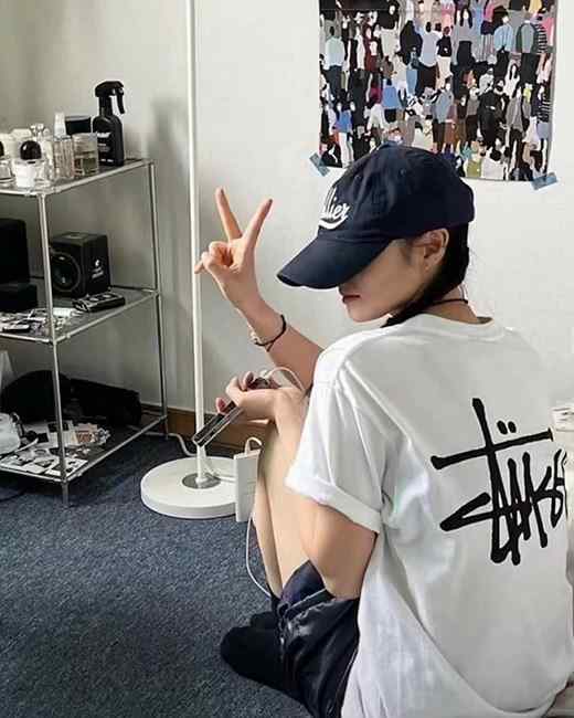 SS 스투시 베이직 로고 반팔티