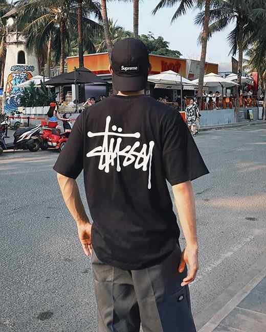 SS 스투시 베이직 로고 반팔티