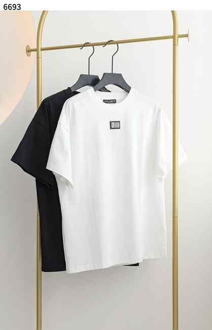 DG 돌체앤가바나 고급 사각 은장 로고 반팔 티셔츠