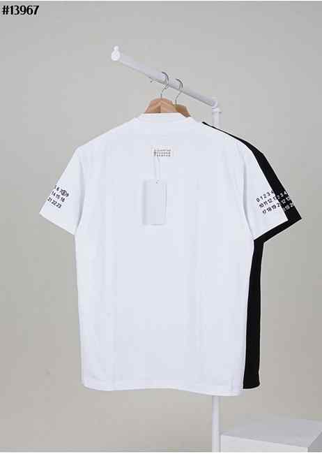 MG 메종마르지엘라 스티치 백 넘버 패치 코튼 반팔 티셔츠