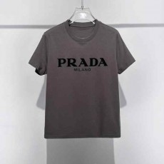 PD 프라다 레터링로고 반팔 라운드