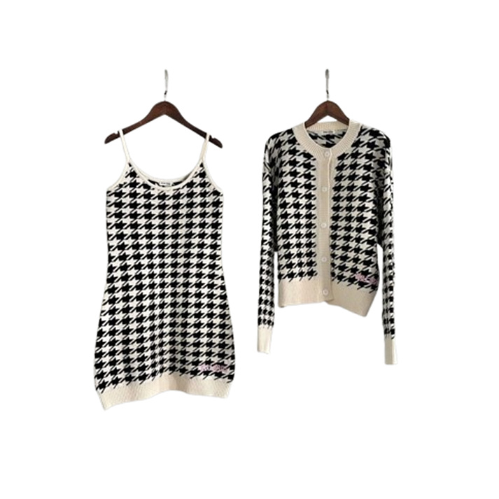 MU 미우미우 하운드투스 세트  