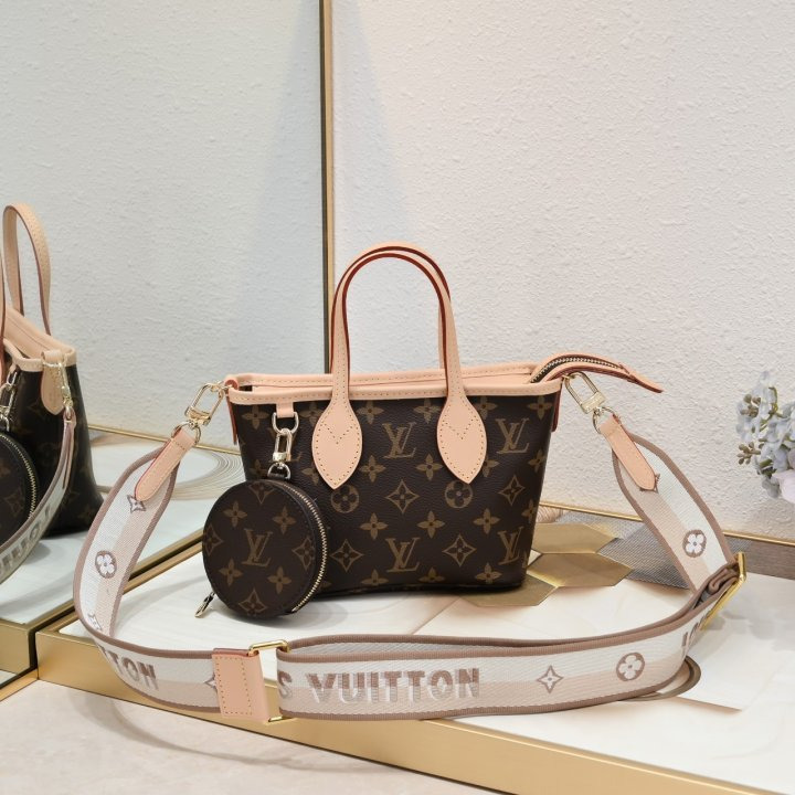 LV 루이비통 네버풀BB(M46705) 