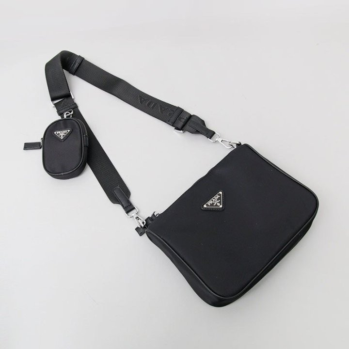 PD 프라다 88170 테스토 사피아노 숄더백 수입고급