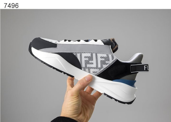 FD 펜디 플로우 레더 로우탑 스니커즈 