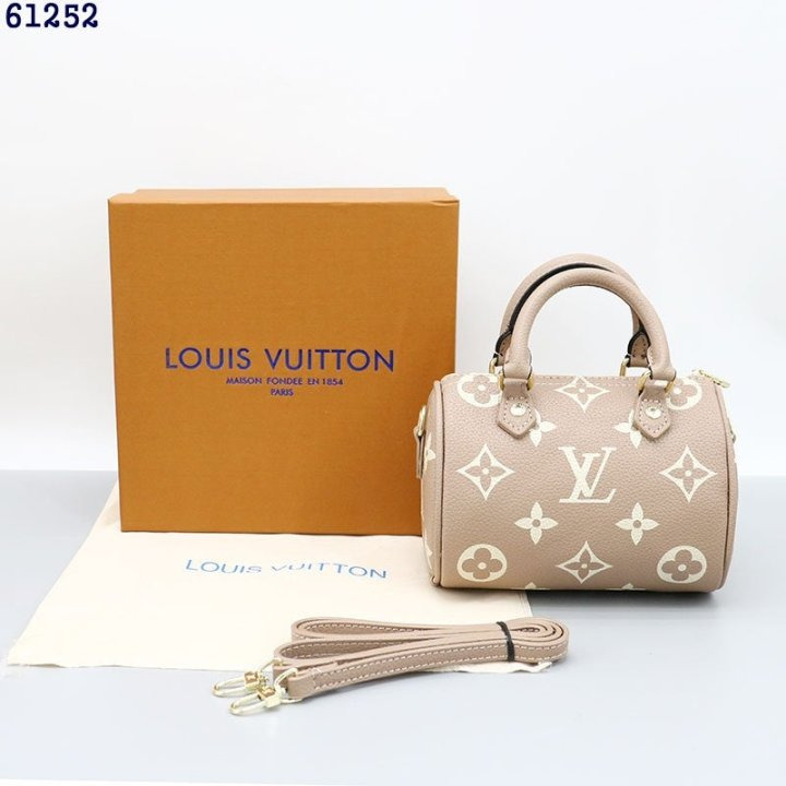 LV 루이비통 M61252 스피디 반둘리에 (베이지)