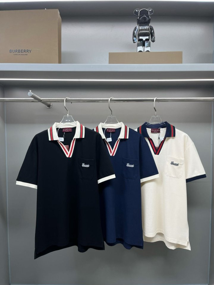 GC 구찌 GC 배색 V넥 카라 반팔 