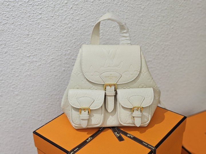 LV 루이비통 백업 백팩 (화이트)