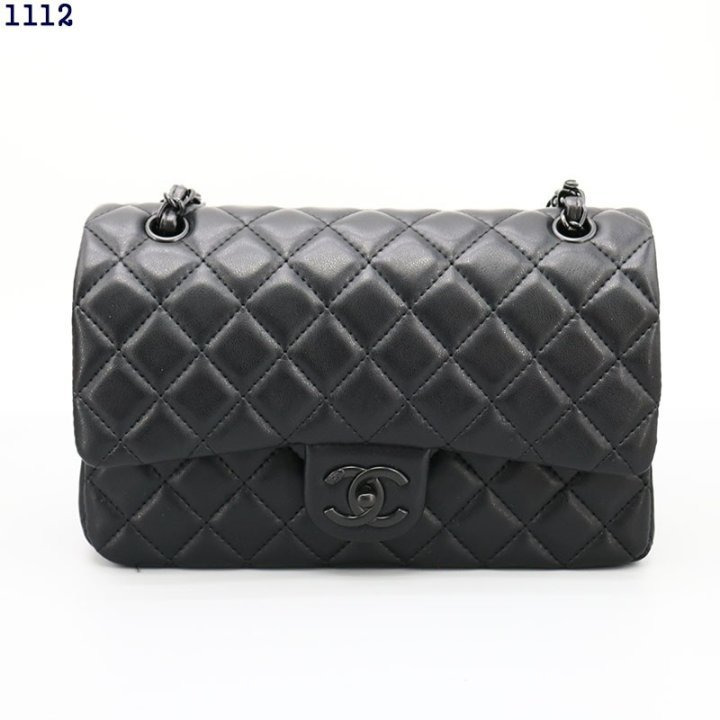 CN 샤넬 블랙로고 램스킨 클래식백 