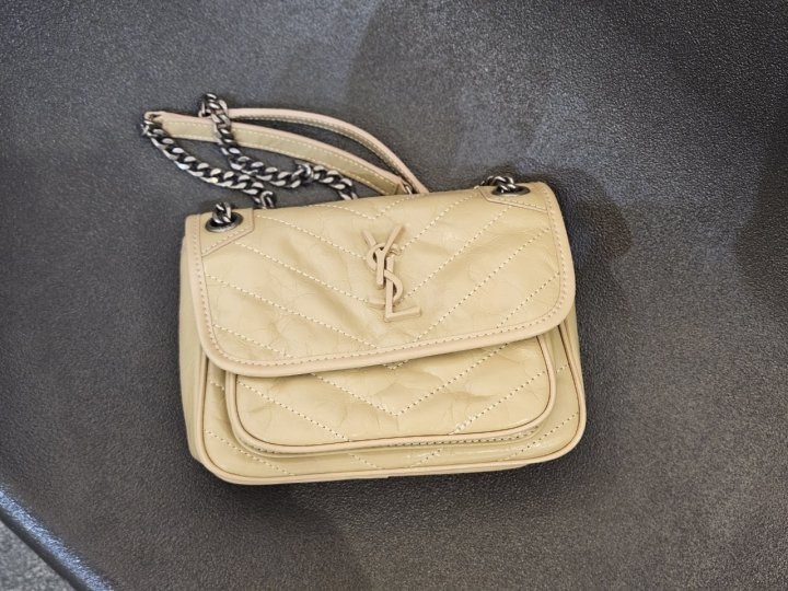 YS 생로랑 니키 베이비 